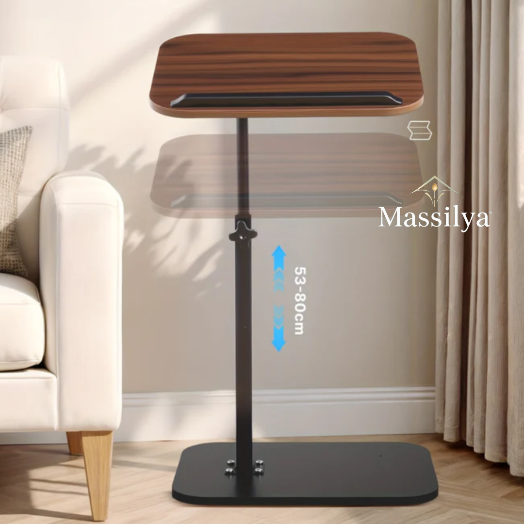 Bureau pliable rangé dans un coin